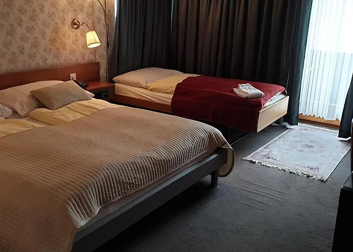 Bellevue-baeren Apartment Krattigen